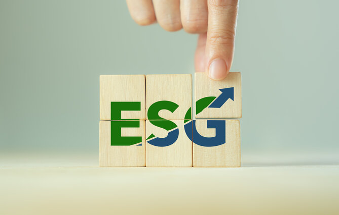 DÉCRYPTAGE (2). Critères ESG et politique de rémunération des dirigeants CAC 40 : quelles bonnes pratiques ?
