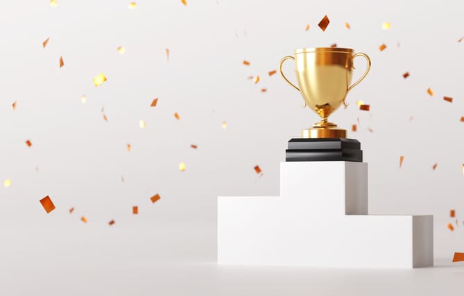 (95) Quatre entrepreneurs récompensés par le concours CréArgenteuil