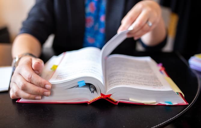 Nouveaux décrets : ce qui change pour les avocats et les magistrats au 1er septembre