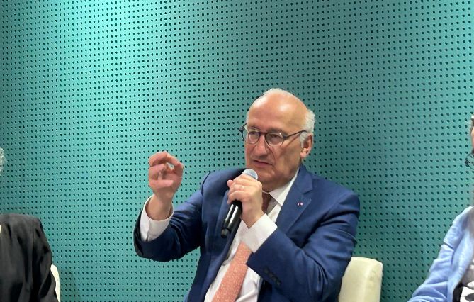 L'ancien ambassadeur Philippe Étienne exhorte l’Europe à construire sa défense