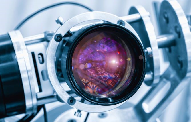 Techniques d'imagerie magiques : voir l'invisible, lire l'inaccessible