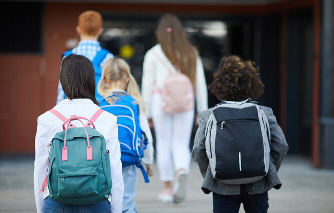 (91) Droit à l’éducation : pointant 3 400 futurs lycéens sans affectation, des élus de l’Essonne interpellent Valérie Pécresse