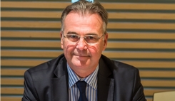 Michel Picon élu président de l’Union nationale des professions libérales