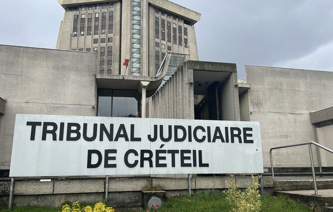 (94) Tribunal de Créteil : « J’aimerais être libre pour préparer ma défense »