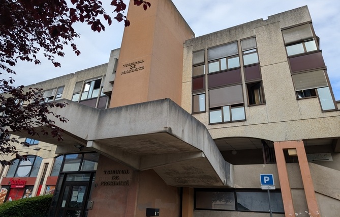 (91) Tribunal de Juvisy : « Vous avez l’air de bonne foi »