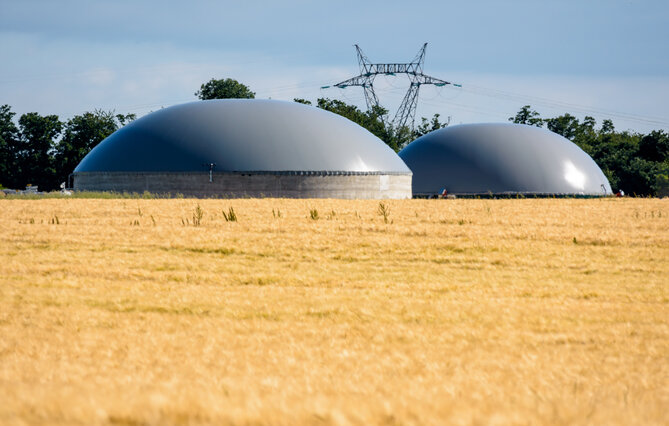 Le déploiement de l’énergie décarbonée, entre contexte favorable et obstacles bien identifiés